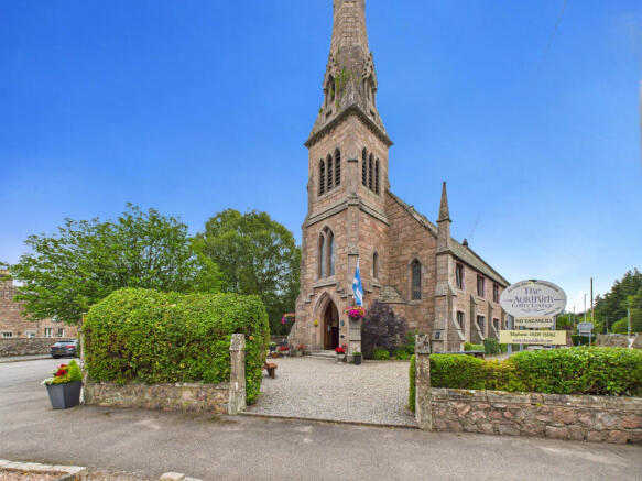 CAM03185G0-PR0108-STILL023