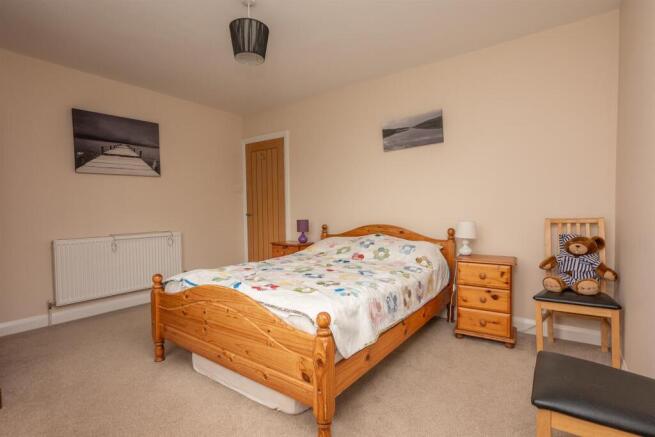 18BeckmeadowWay,Mundesley-48.jpg