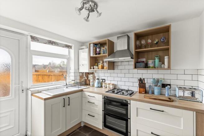 3 bed Terraced for sale Image 7