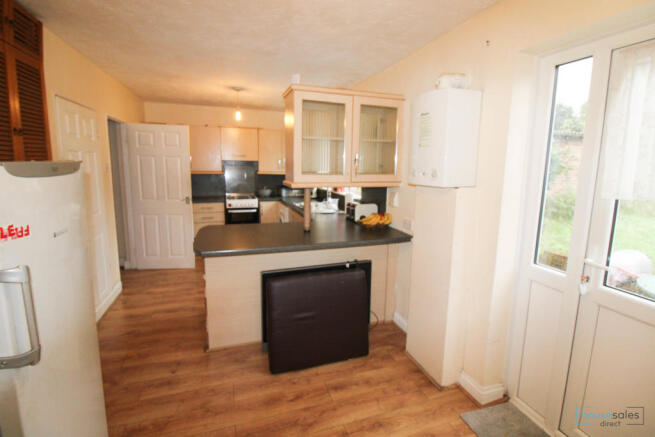 Kitchen/dining