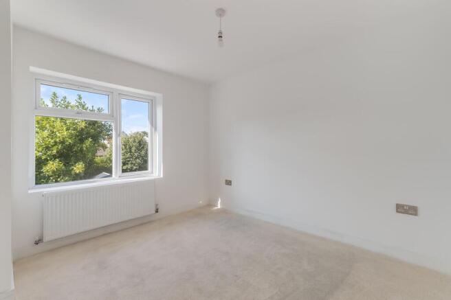 3 bed Semi-Detached for sale Image 12