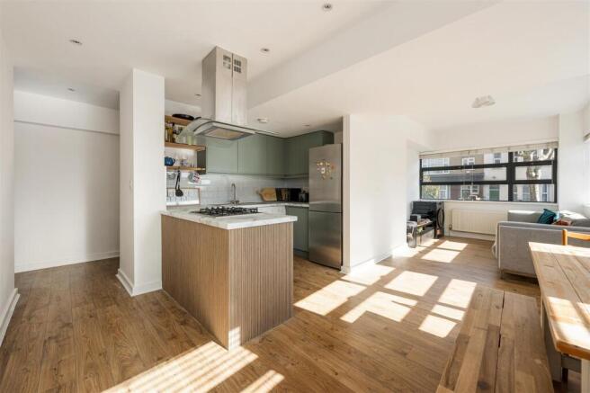 Shaftesbury Road, E7