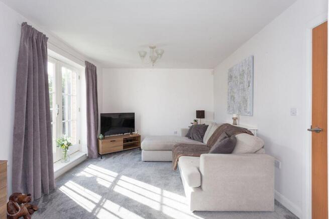 LOUNGE AREA