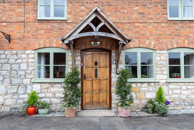 OakCottage-02A.jpg