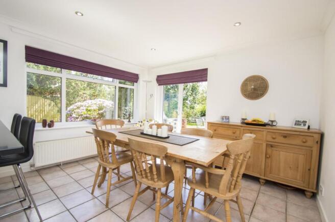 Kitchen diner