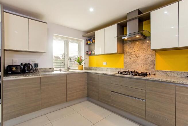 12 Bushnell Place...