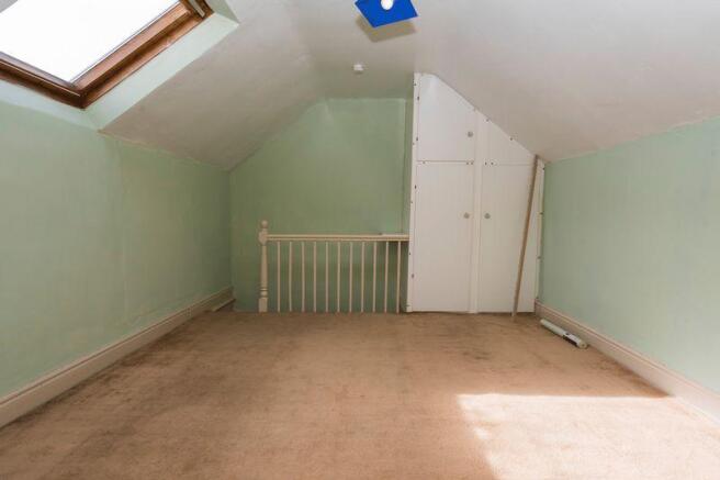 LOFT ROOM