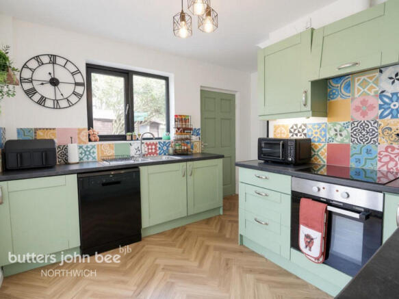 Linnards Lane, NORTHWICH photo 3