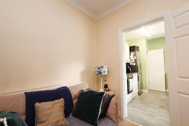 2 bed Terraced for sale Image 11