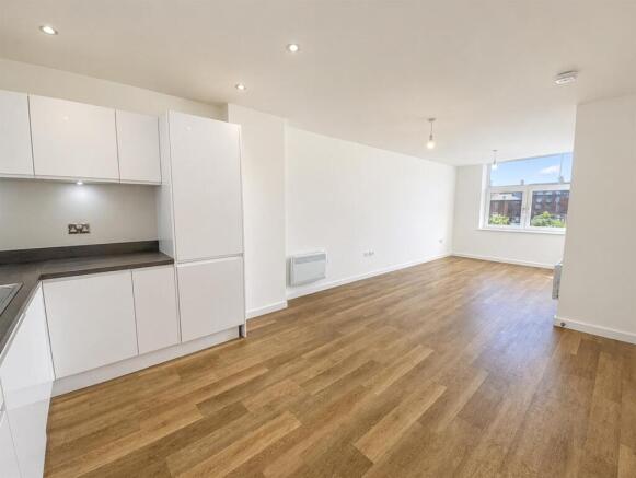 Kitchen-living