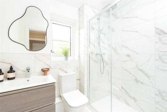 Show Home En Suite