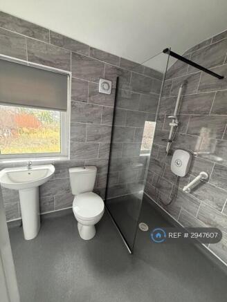 3 bed Terraced to rent Image 7