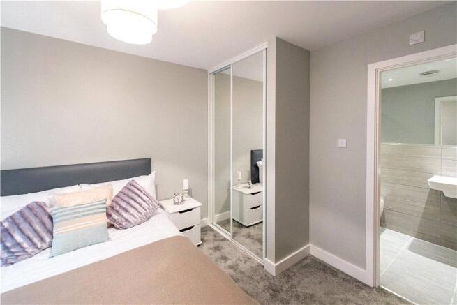 1 bed Apartment to rent Image 4