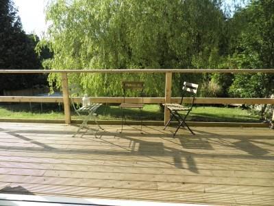 DECKING