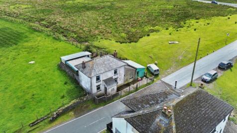 2 Mountain Air, Ebbw Vale, Gwent, NP23 6QR
