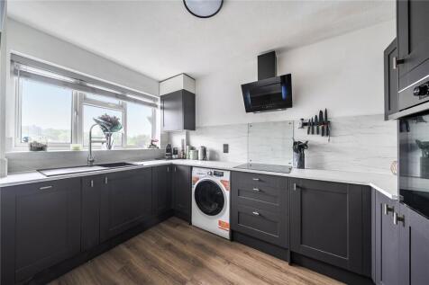 Roundway, Biggin Hill, Westerham, Kent, TN16