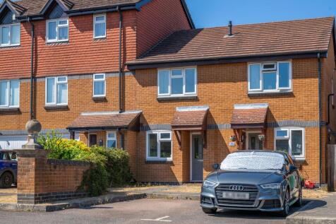 Wordsworth Mead, Redhill, RH1
