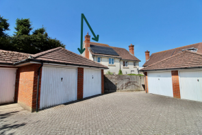 1a, East Hill, Lymington SO41 9DE