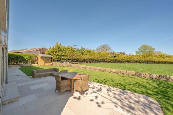 4 bed Detached for sale Image 12