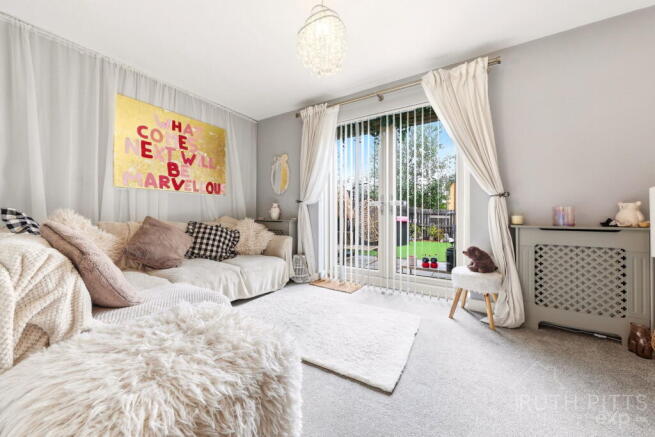 2 bed Semi-Detached for sale Image 11
