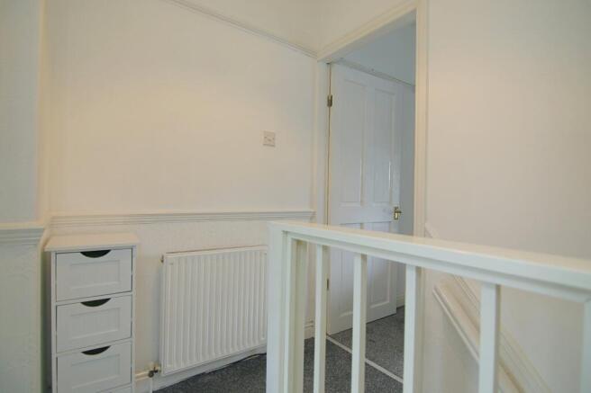 2 bed Terraced for sale Image 8