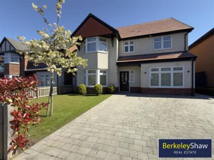 Stoneleigh Park, Thornton, Liverpool