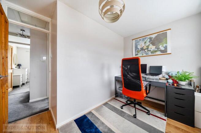 2 bed Semi-Detached for sale Image 11