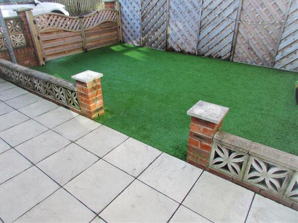 Photo 12