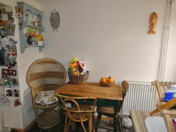Kitchen/Dining