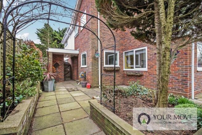 Outside & Gardens