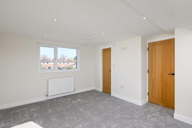 3 bed Semi-Detached for sale Image 8