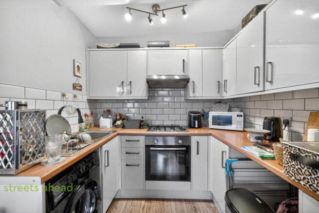 3cb92f01-e80f-4fa...