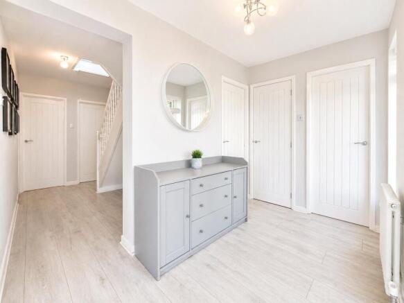 Kings Lane, Wirral, Merseyside, CH63 photo 4