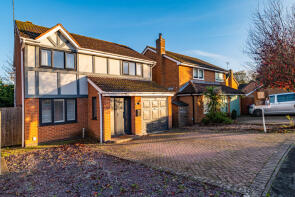 10, Brackley Close, Bourne PE10 9PW