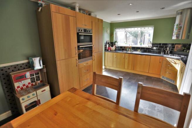 Kitchen/Dining Room