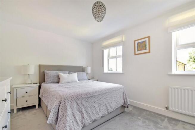 4 bed Terraced for sale Image 7