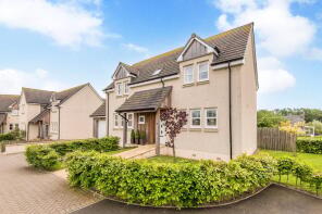 1, Lady Foulis Road, Cupar KY15 4FA