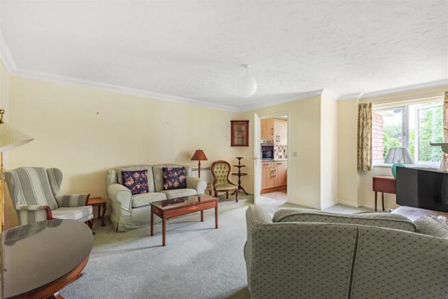 Living Room.jpg
