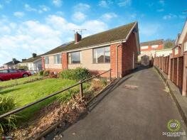 48, Harrogate Crescent, Burnley BB10 2NX