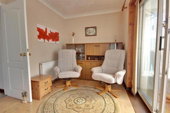 3 bed Semi-Detached Bungalow for sale Image 5