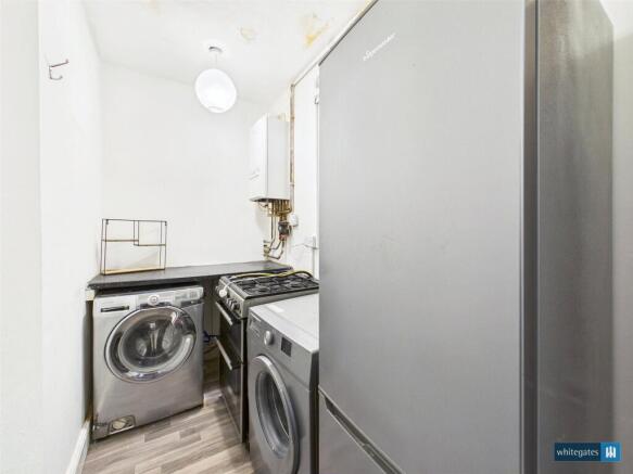 2 bed Apartment for sale Image 8