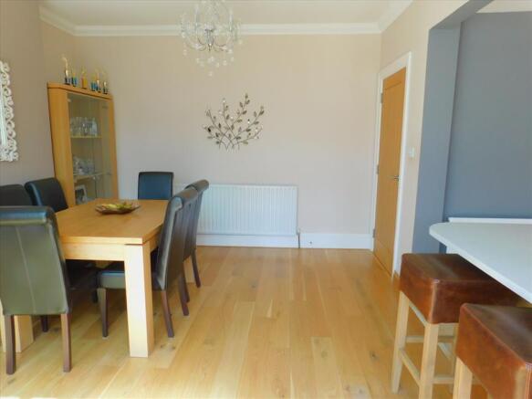 DINING ROOM extra photo