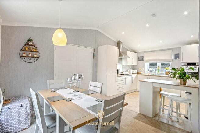 Wykin Road, Hinckley, LE10 photo 4
