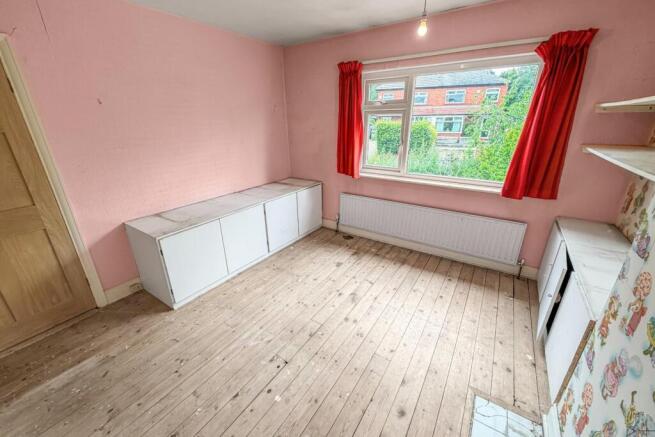3 bed Semi-Detached for sale Image 6