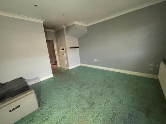 WhatsApp Image 2026-04-10 At 16.05.51  2  T202604101642.jpeg