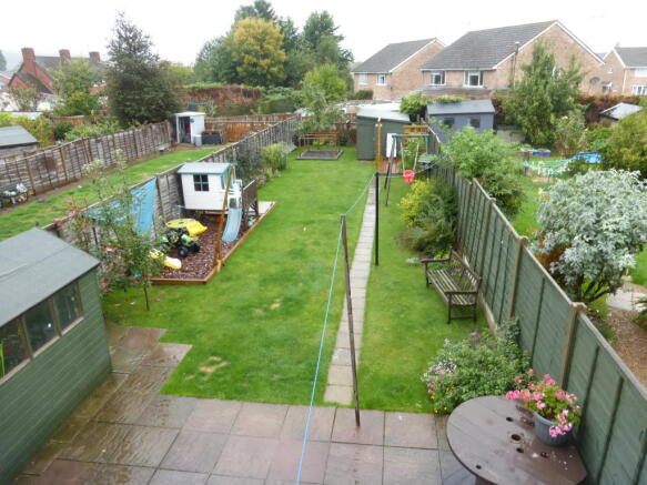 Photo 10