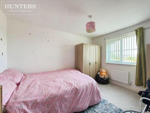 4 bed Detached for sale Image 12