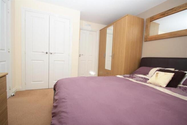 bed 1b.JPG
