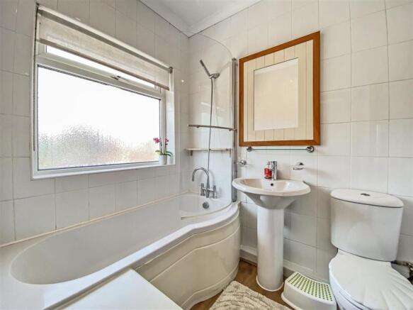 Family bathroom