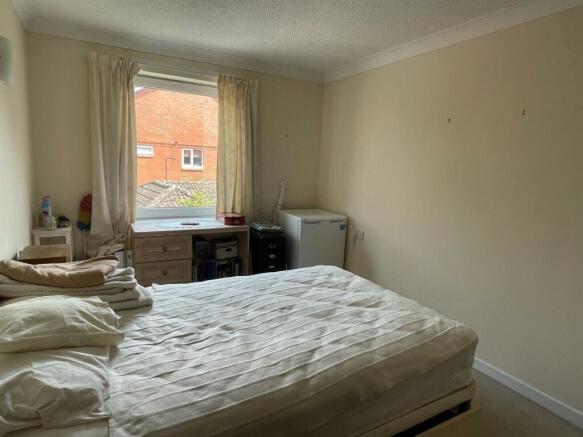 Bedroom.jpg